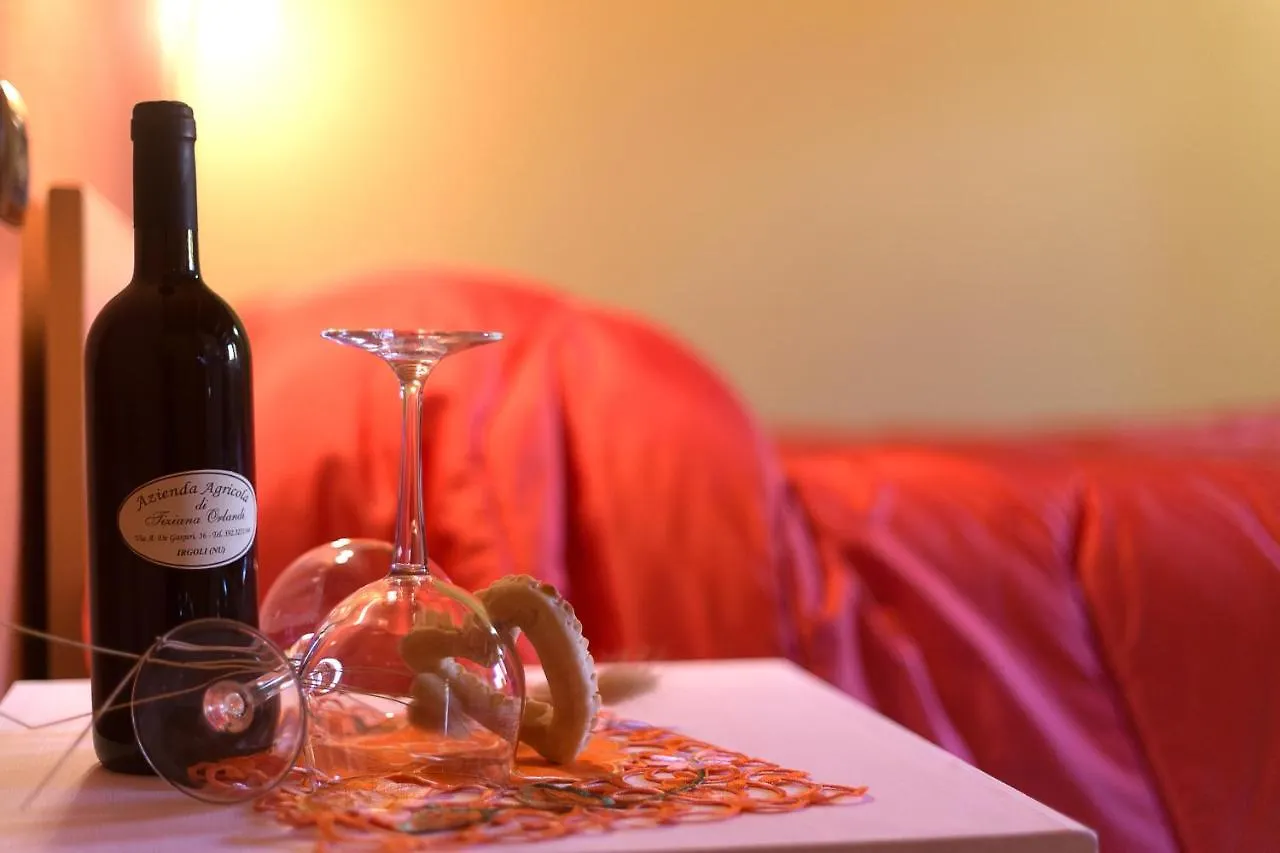 B&B Il Nido SantʼAntìoco Couette-café